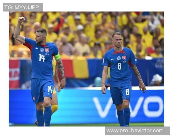 斯洛伐克主帅承认惨败难以承受目标全力以赴备战附加赛